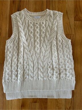 Nicole Miller Cream Cable Knit Sweater Vest